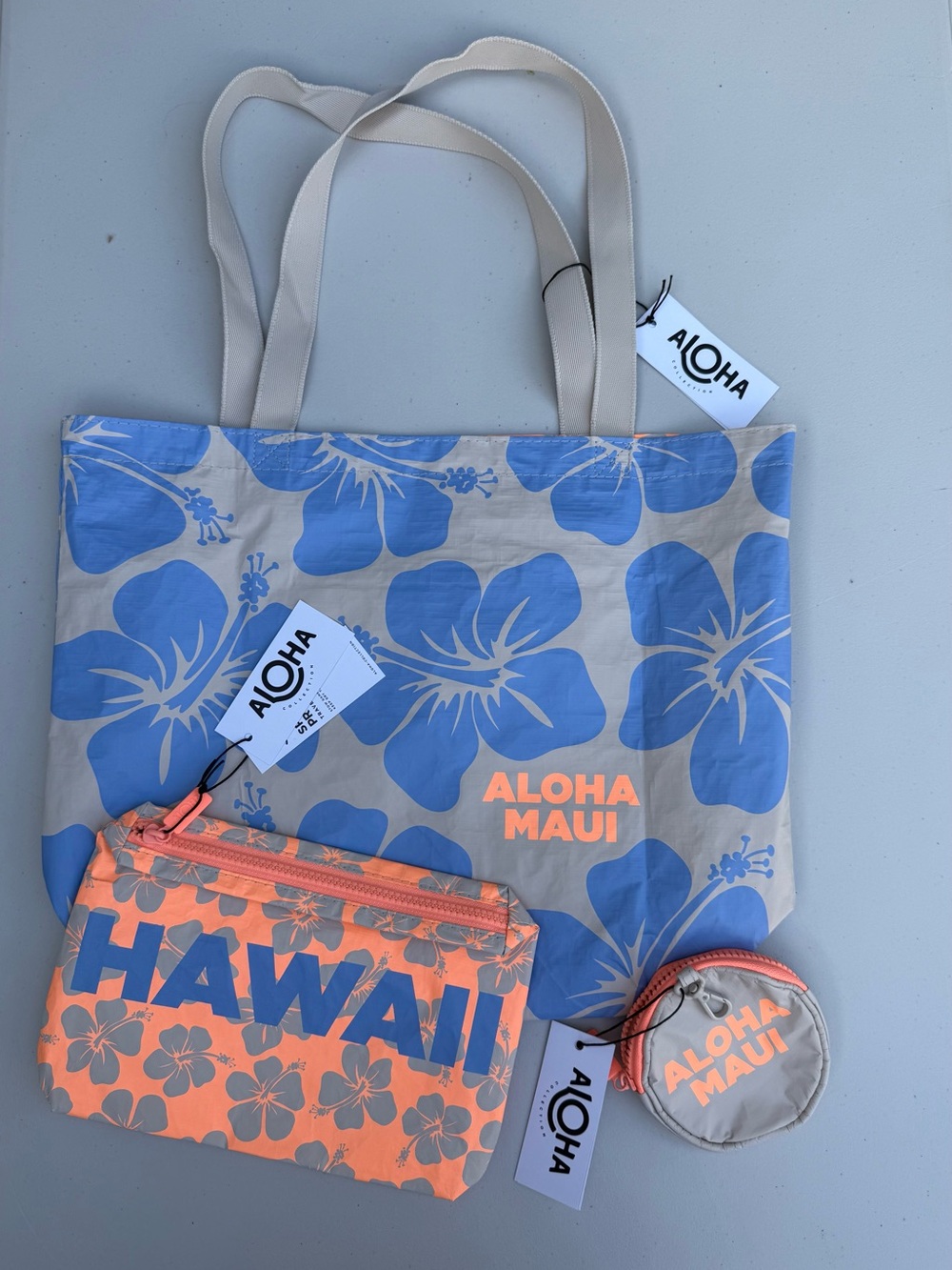 NEW Maui Exclusive 3pc Set: Tote, Pouch, Cutie NWT Aloha Collection Bel Air